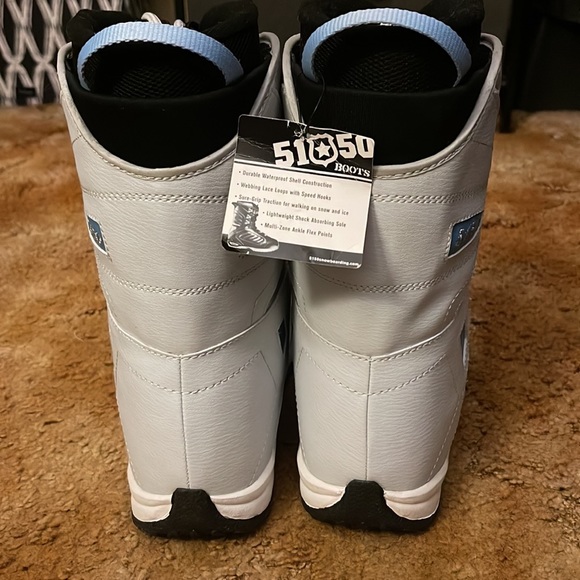 5150 Snowboard Boots - Picture 5 of 10